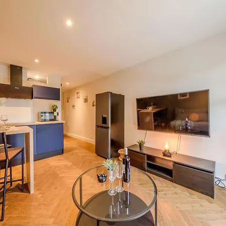 Apartment Studio East Land-4 By Interhome *